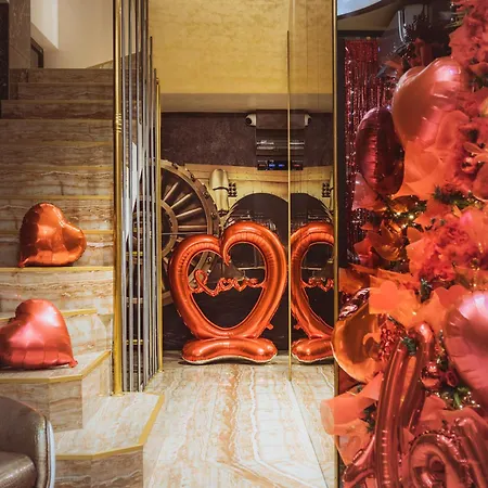 Hidden Bank: Cash Apartament