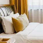 Hidden Bank: Cash Apartment